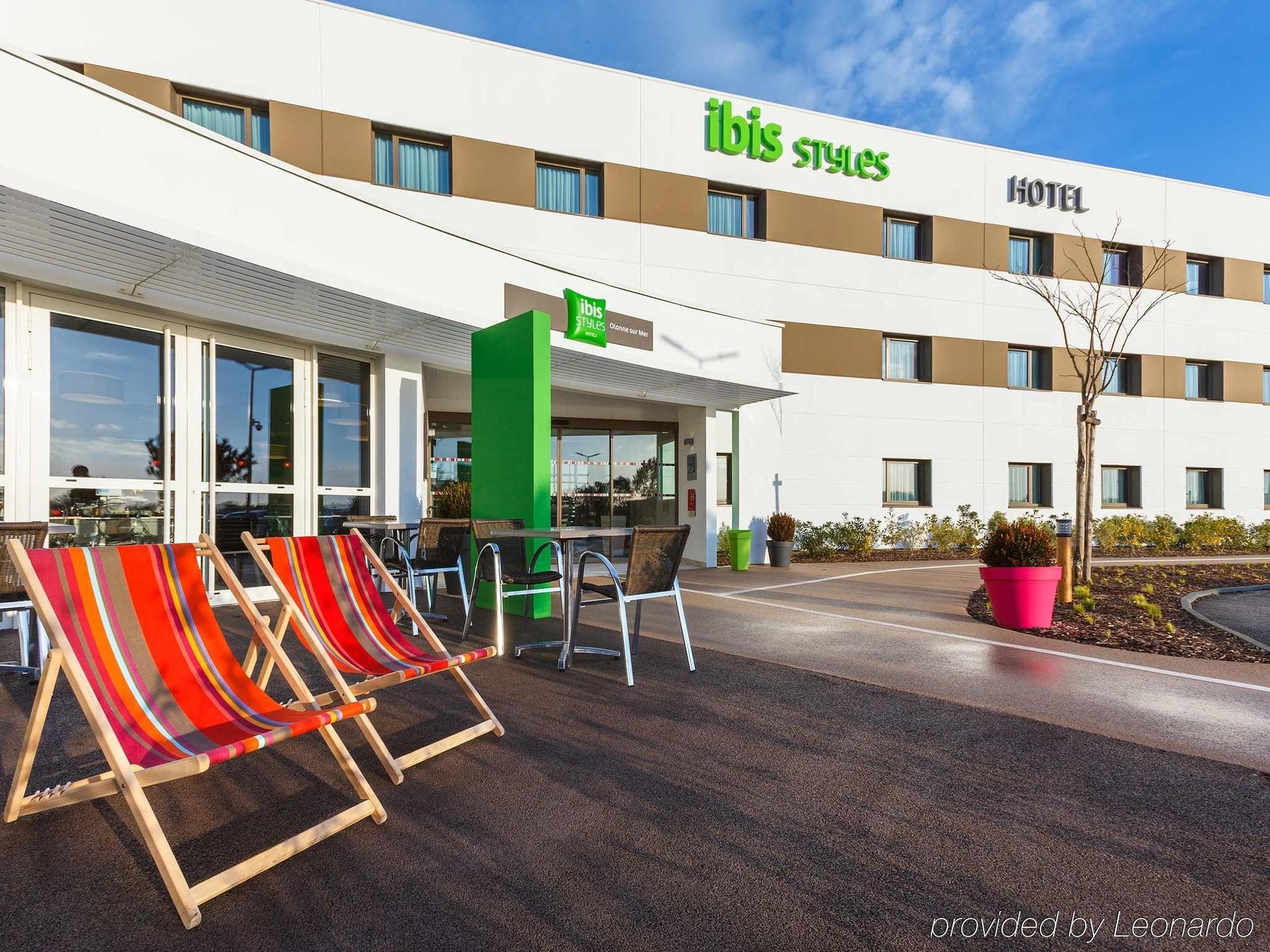 Hotel Ibis Styles Les Sables Olonne Exterior foto
